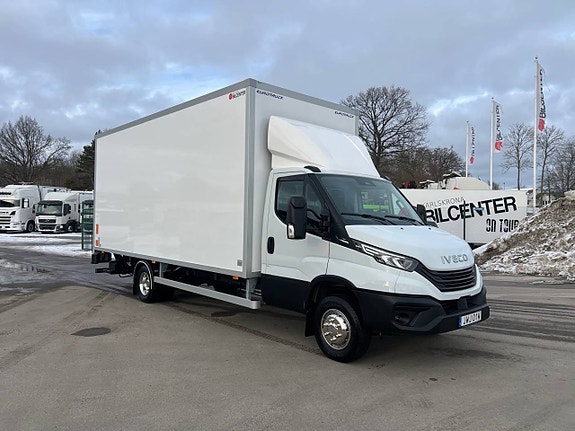 Iveco Daily 72C18 A8 Skåpbil Öppningsbarsida Fullutrustad 9 of 12