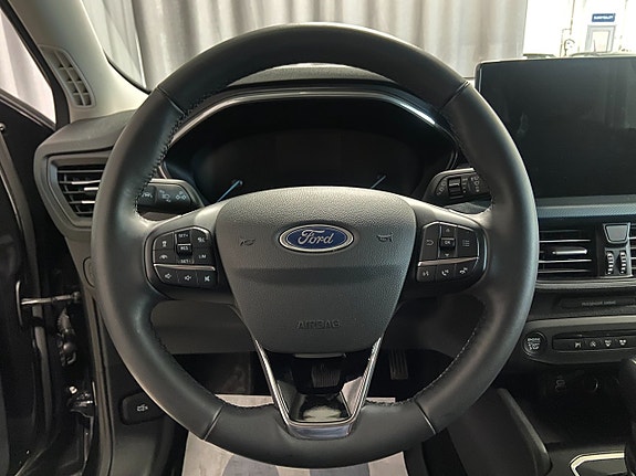 Ford Focus 14 of 21