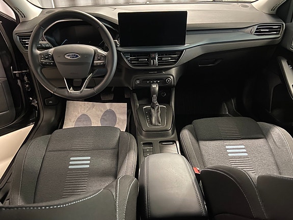 Ford Focus 10 of 21
