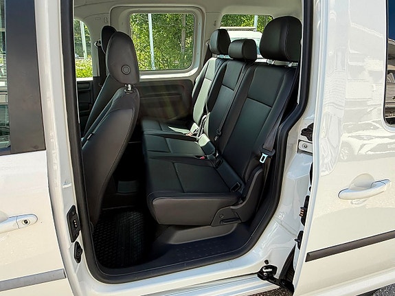 Volkswagen Caddy 15 of 17