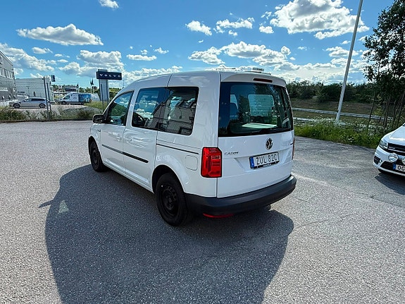 Volkswagen Caddy 6 of 17