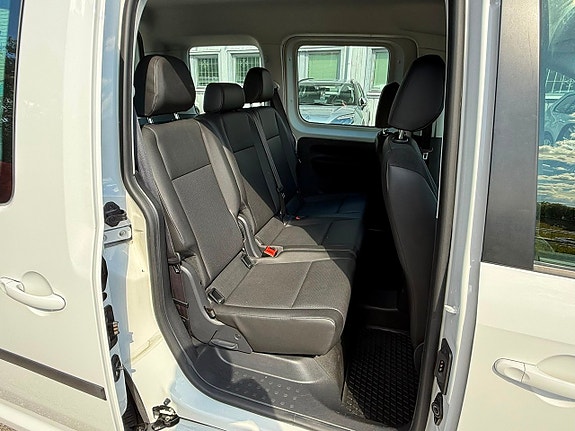 Volkswagen Caddy 16 of 17