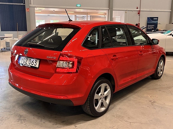 Skoda Rapid Spaceback 3 of 5