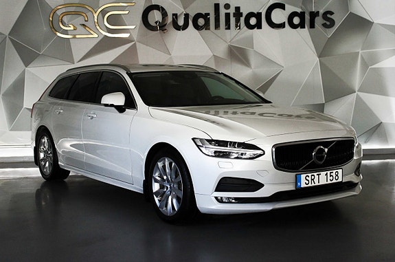 Volvo V90 2 of 27