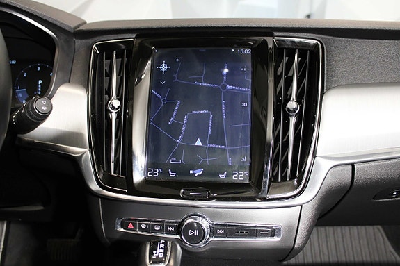 Volvo V90 16 of 27
