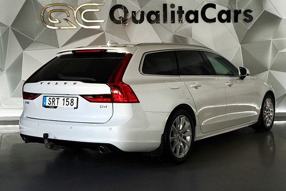 Volvo V90 4 of 27