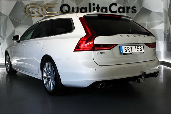 Volvo V90 10 of 27