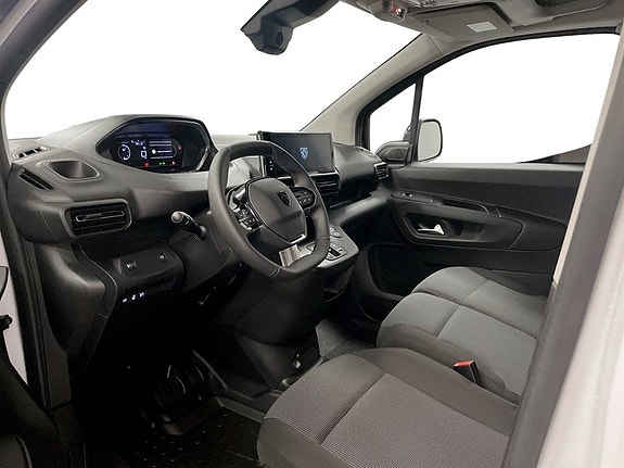 Peugeot Partner 3 of 8