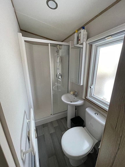 MNAB Westcoast en fin villavagn med plats på Stocken camping 7 of 11