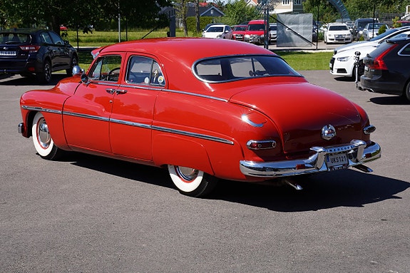 Mercury Eight 5 of 5
