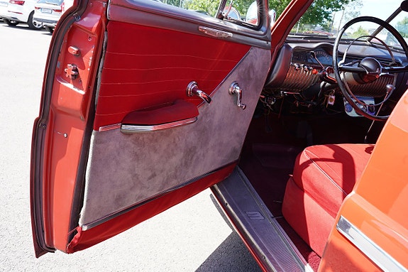 Mercury Eight 10 of 27