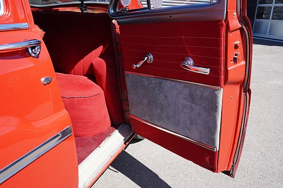 Mercury Eight 14 of 27