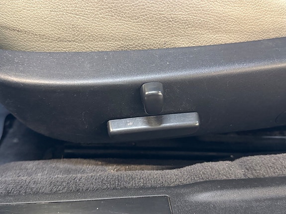 Saab 9-5 19 of 19