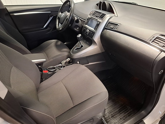 Toyota Verso 11 of 16