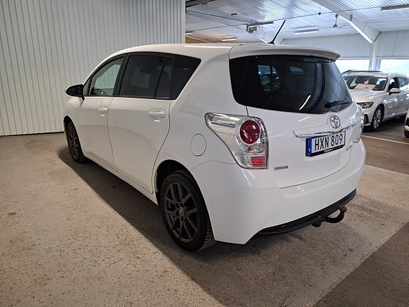Toyota Verso 3 of 5