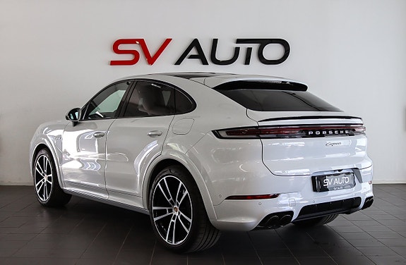 Porsche Cayenne Coupe 4 of 5