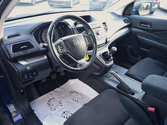 Honda CR-V 7 of 18
