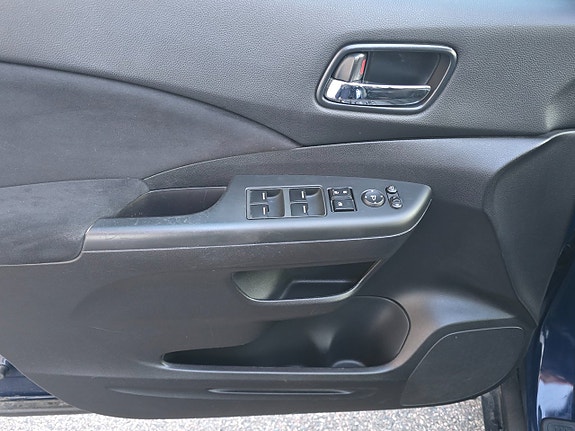 Honda CR-V 14 of 18