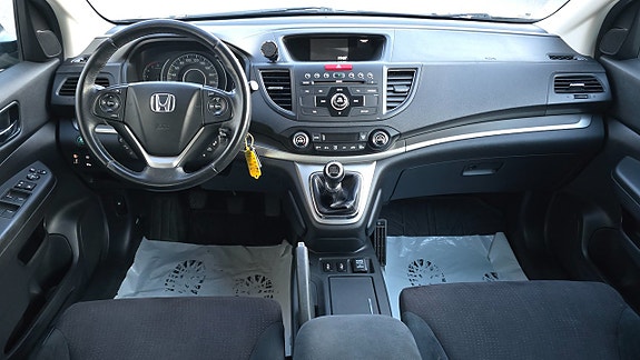 Honda CR-V 9 of 18
