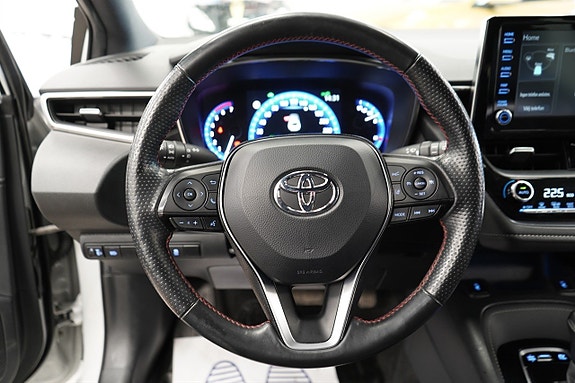 Toyota Corolla 19 of 27