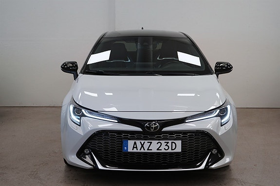 Toyota Corolla 8 of 27