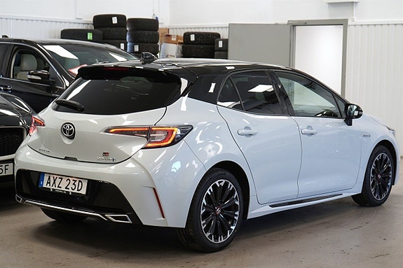 Toyota Corolla 5 of 27