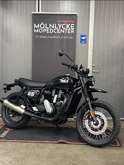BSA Scrambler 650 -26