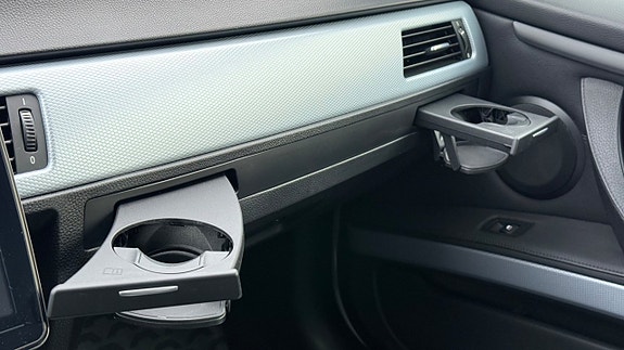 BMW 325i 24 of 30