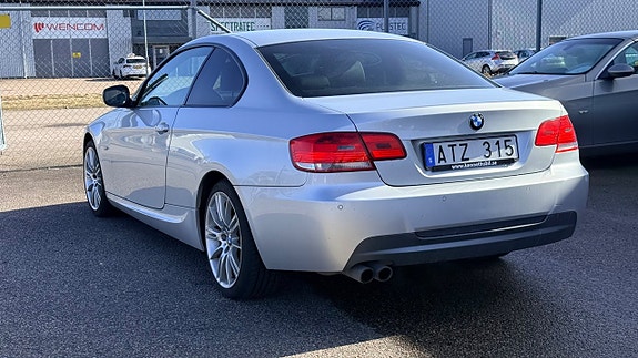 BMW 325i 6 of 30