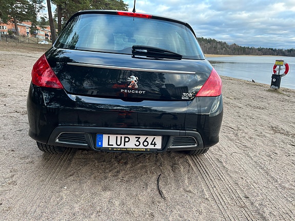 Peugeot 308 5 of 9