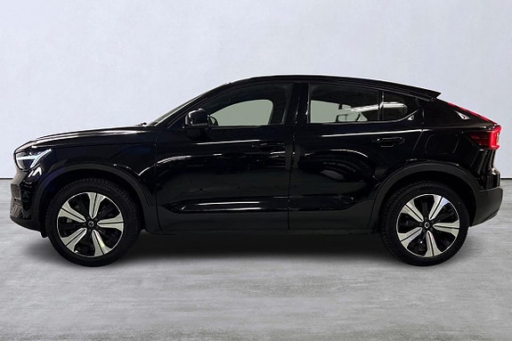Volvo C40 2 of 5