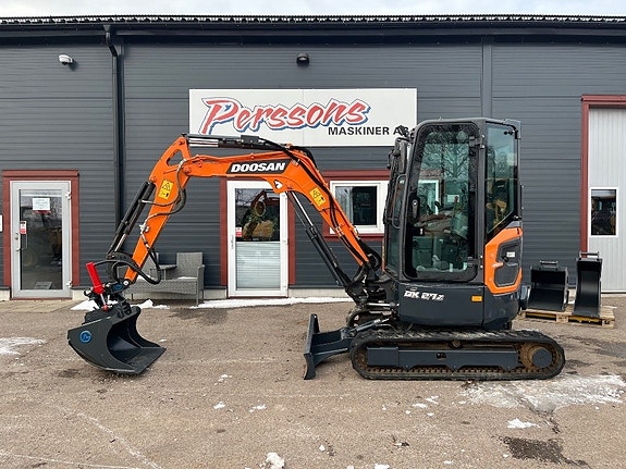 Doosan DX 27 Z-2022