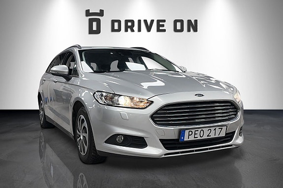 Ford Mondeo 2 of 5