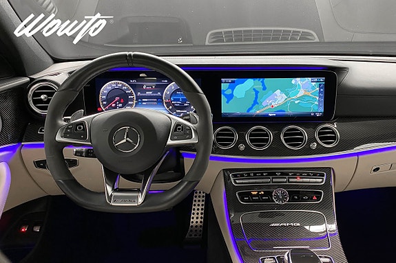 Mercedes-Benz E63 22 of 24