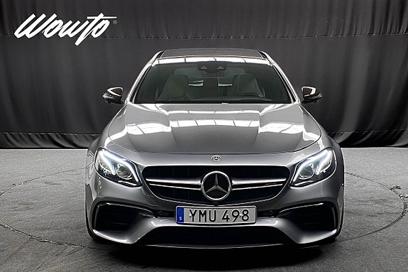Mercedes-Benz E63 2 of 5