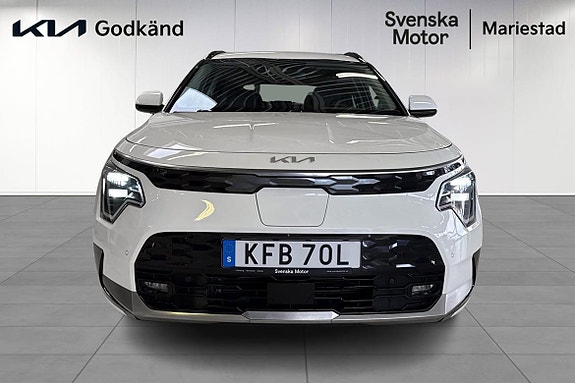 Kia Niro 2 of 18