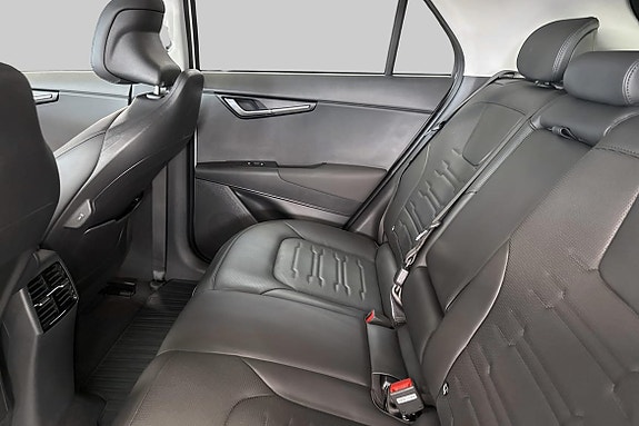 Kia Niro 9 of 18
