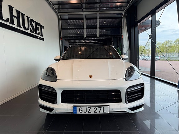 Porsche Cayenne Coupe 2 of 5
