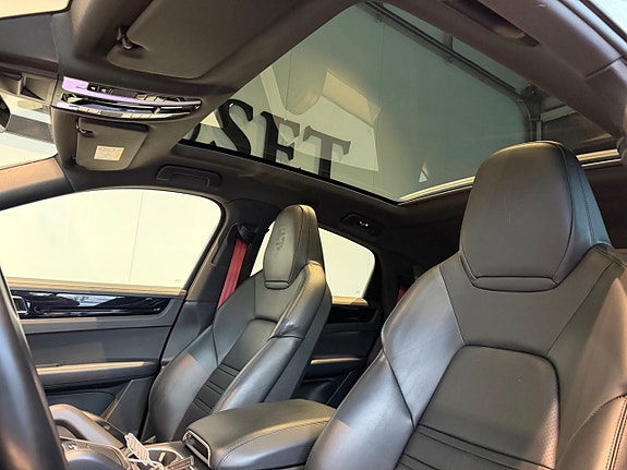 Porsche Cayenne Coupe 10 of 13