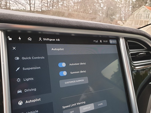 Tesla Model S 14 of 26
