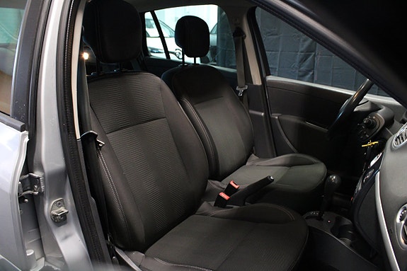 Renault Clio 9 of 15