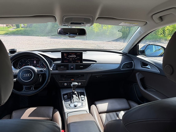 Audi A6 allroad 2 of 9