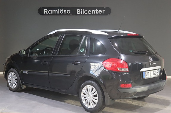 Renault Clio 10 of 18