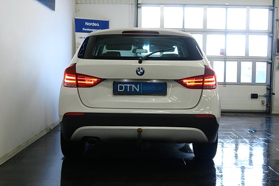 BMW X1 4 of 18
