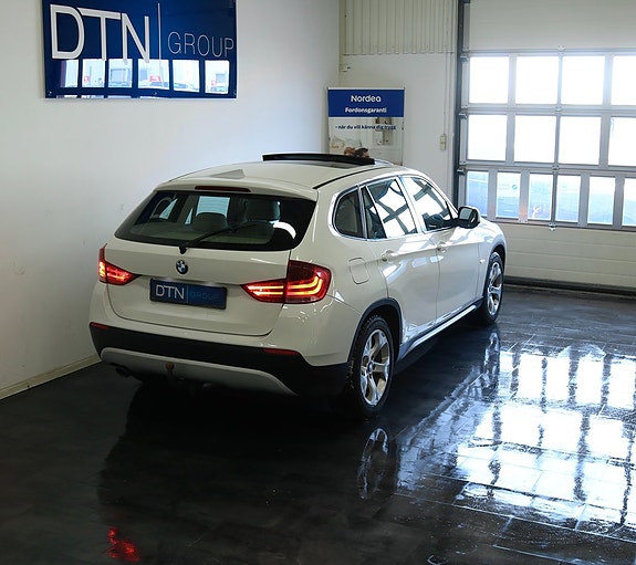 BMW X1 2 of 18