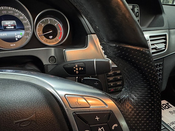 Mercedes-Benz E350 25 of 25