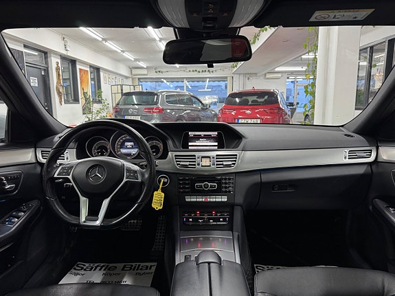 Mercedes-Benz E350 15 of 25