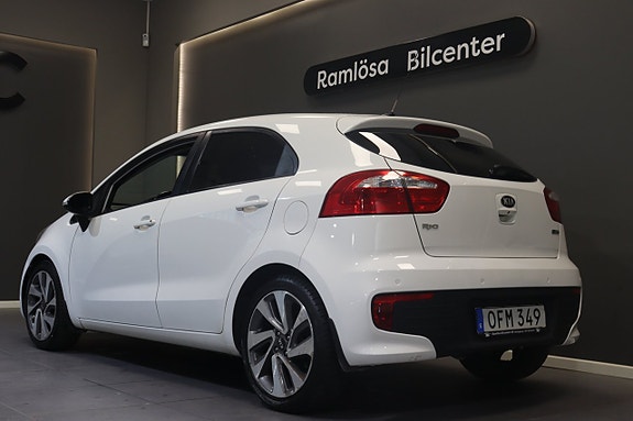Kia Rio 10 of 21