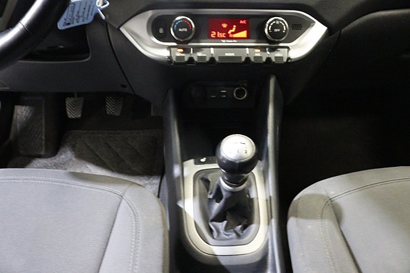 Kia Rio 20 of 21