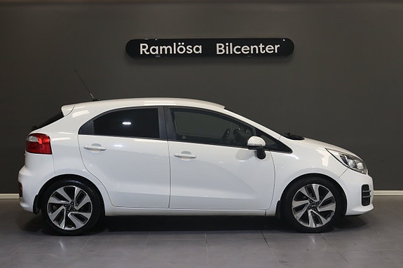 Kia Rio 3 of 21